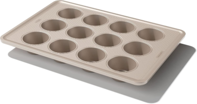 The 7 Best Muffin Pans 6