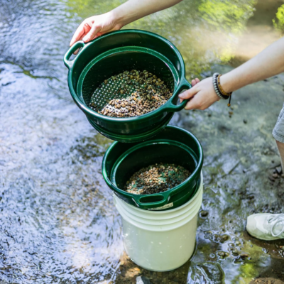 The 5 Best Gold Prospecting Pans: Discover Your Treasure Today 3