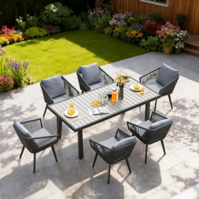 The 5 Best Outdoor Tables 1