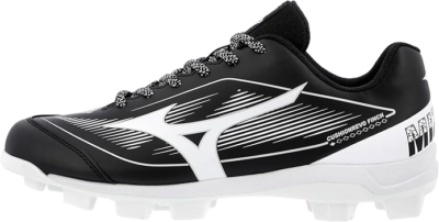 The 5 Best Softball Cleats for Women 5
